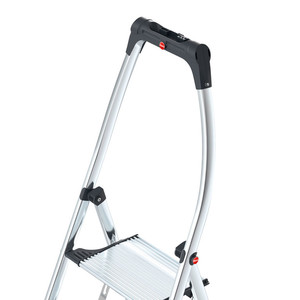 1560747978 44 4302201 z5